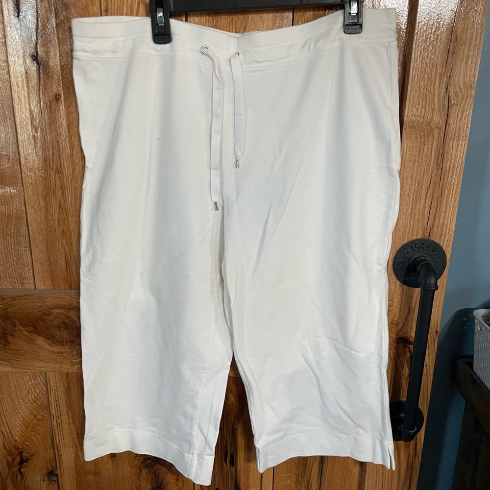 Style & Co Sport women’s white shorts size XL excellent condition
